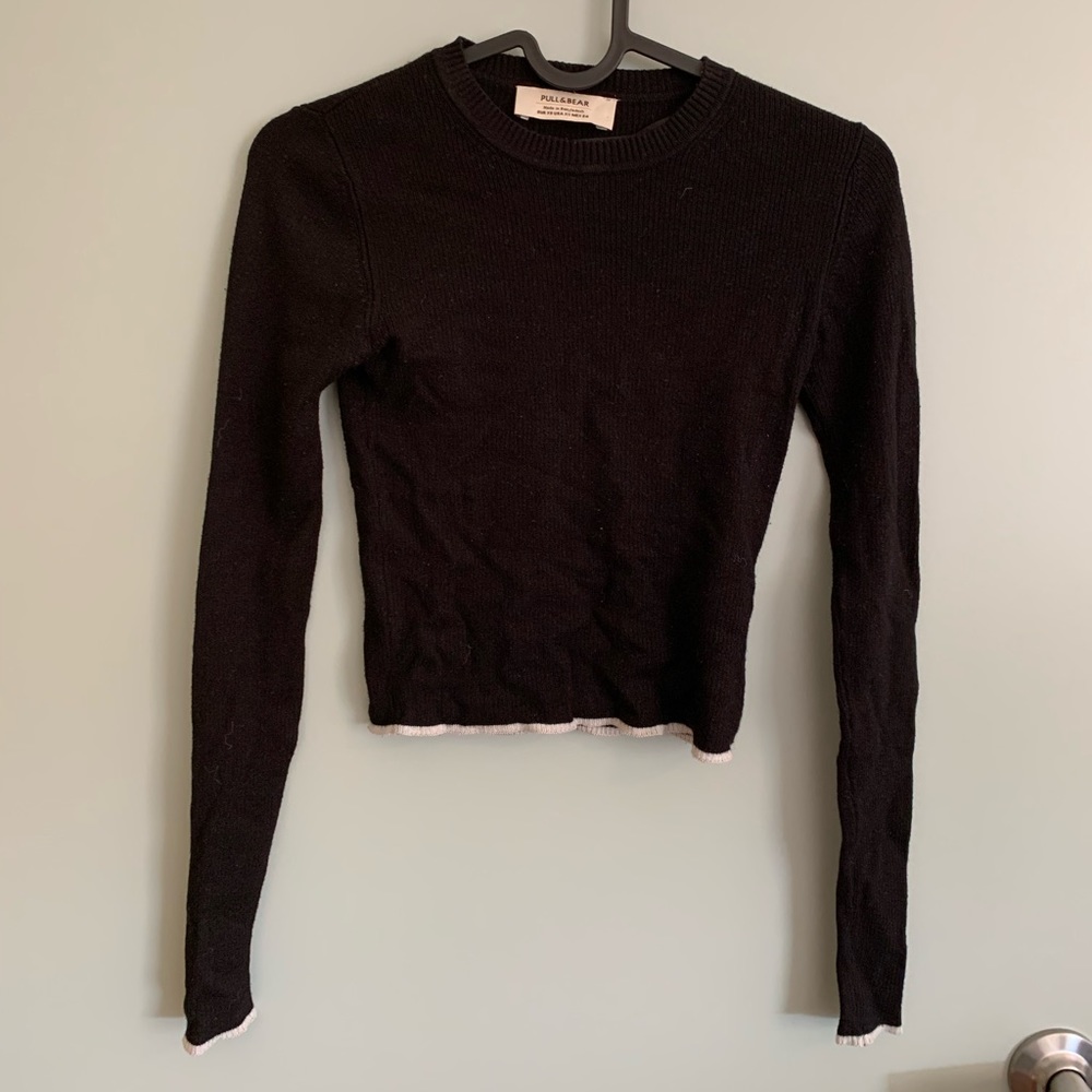 Pull & Bear Long Sleeve Crop Top Sweater